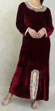 Robe arabe traditionnelle en velours brodee pour femme (Saison Automne-Hiver - Grande Taille disponible) - Couleur Bordeaux